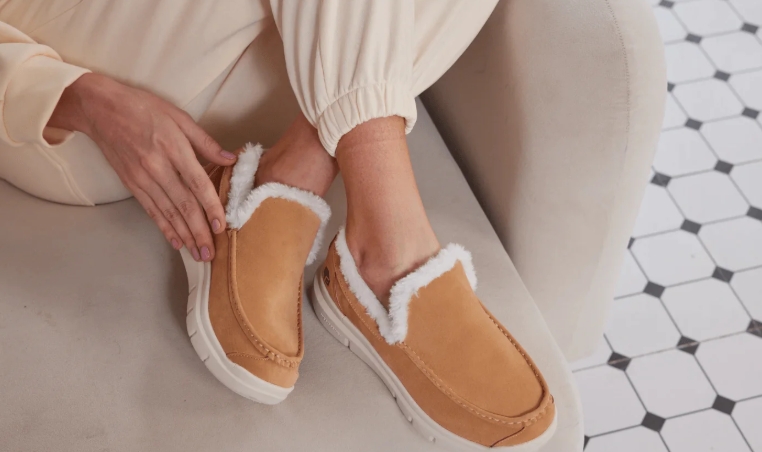 womenʼs casual sneakers slip on
