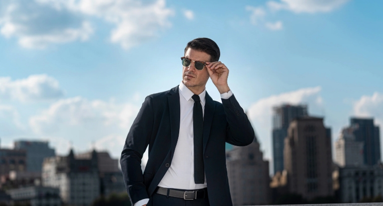 professional casual clothes
