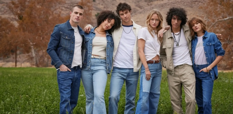 blue casual outfits