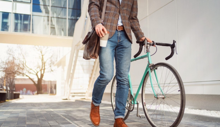 dressy casual attire male