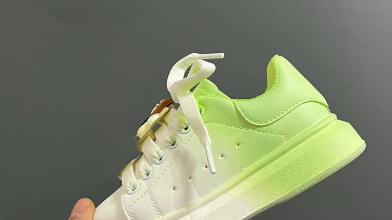 selling designer shoes online