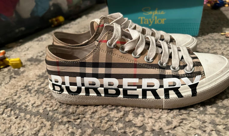 burberry sneakers womenʼs sale