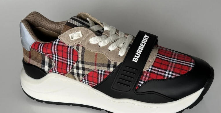 burberry tennis