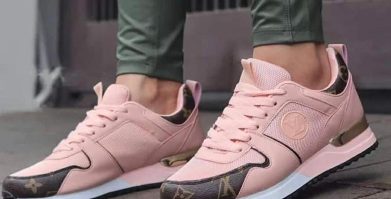 louis vuitton sneakers pink