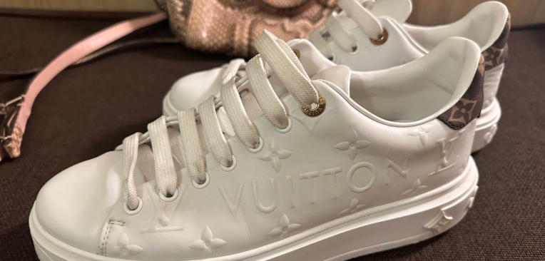 louis vuitton sneakers womenʼs price
