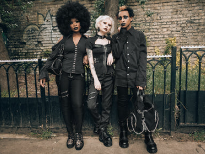 casual goth clothes