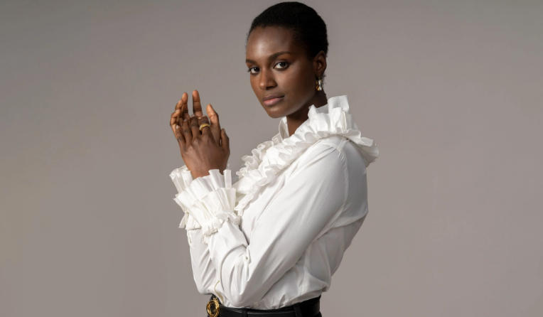 Choosing the Right White Shirt Fabric