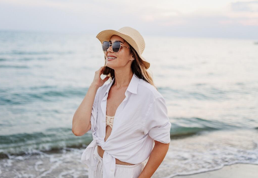 White Shirt Hot Weather Outfits