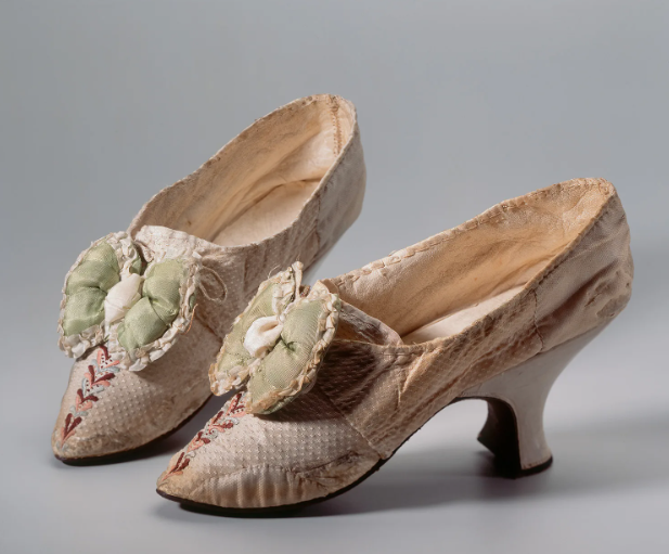 high heels for men history0